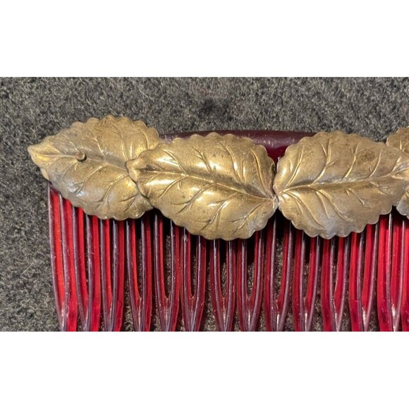 Vintage Red Celluloid Hair Comb With Brass Floral Flower Appliqué 3.25” main image 5